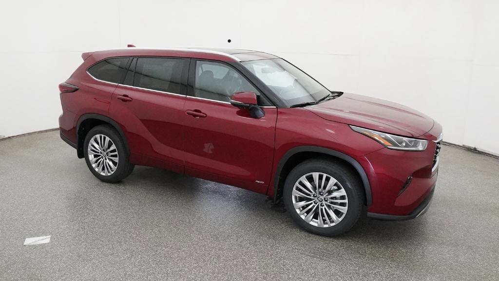 New 2026 Toyota Highlander Platinum AWD/4WD image 12