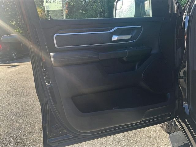 Used 2022 RAM 1500 Big Horn AWD/4WD image 18