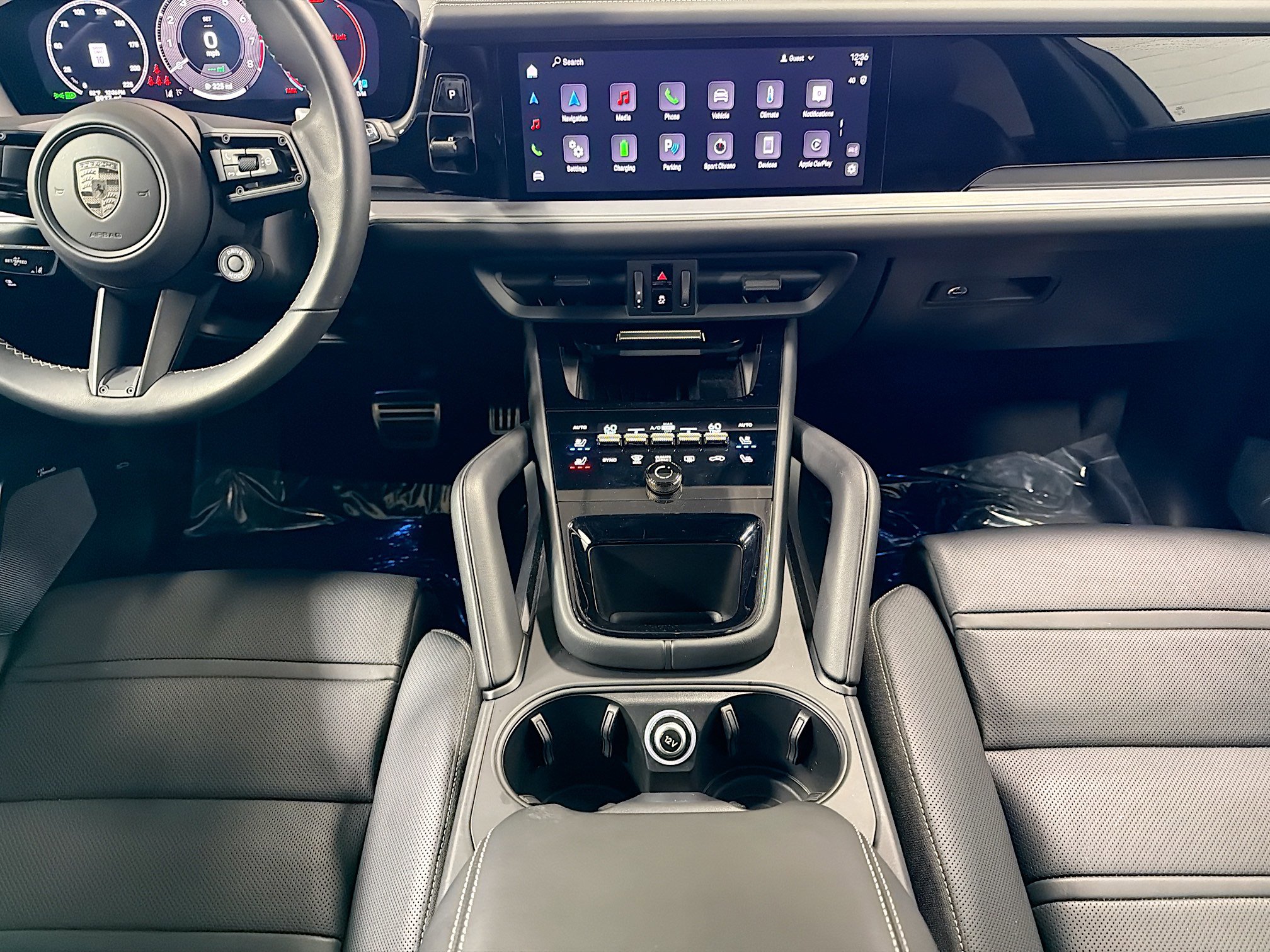 Certified 2025 Porsche Cayenne Turbo image 20