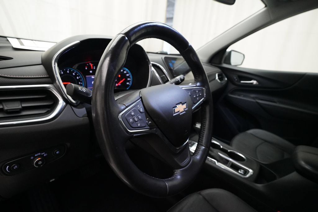 Used 2020 Chevrolet Equinox Premier AWD/4WD image 8