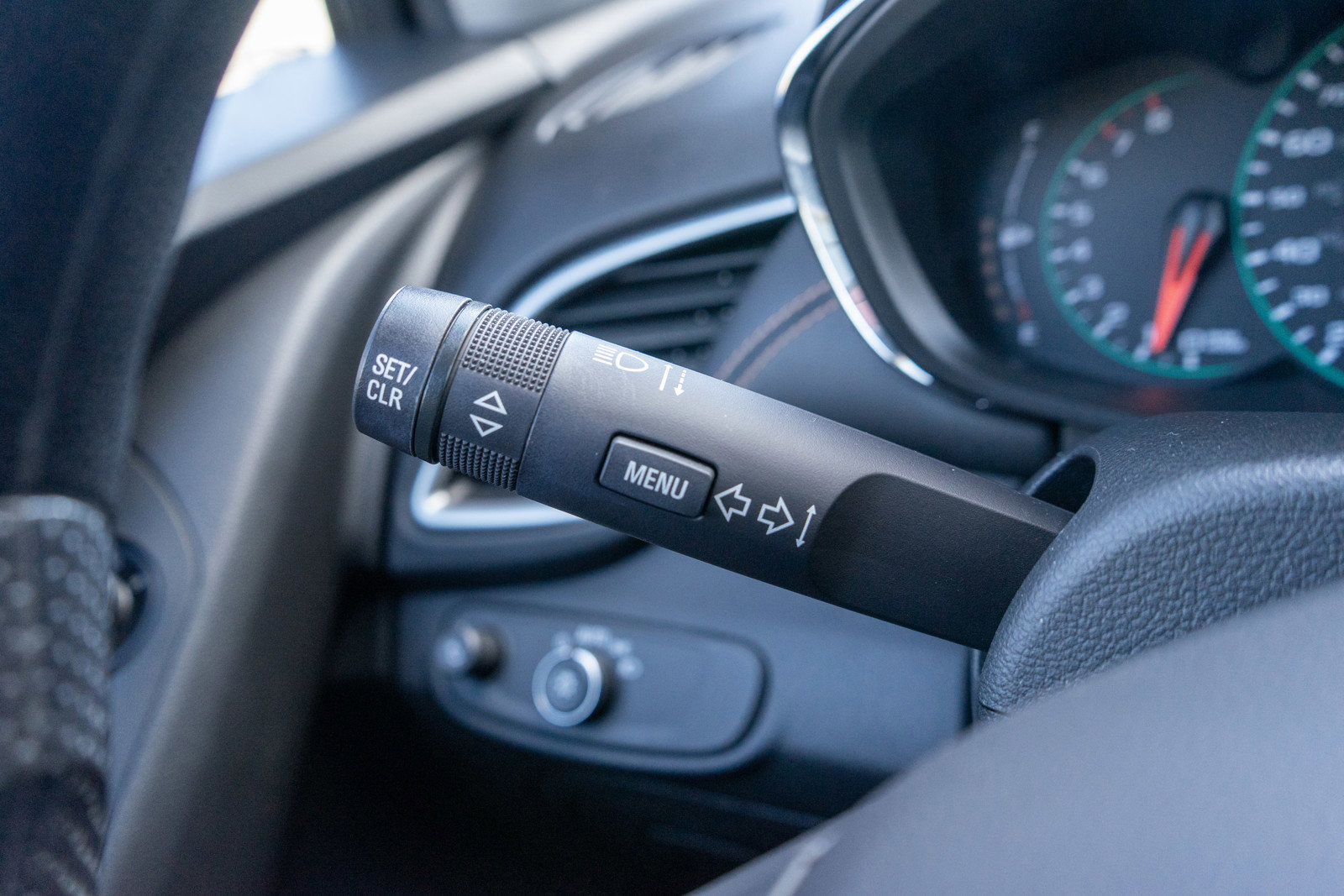 Used 2022 Chevrolet Trax LS w/ Tint and Cruise Package image 23