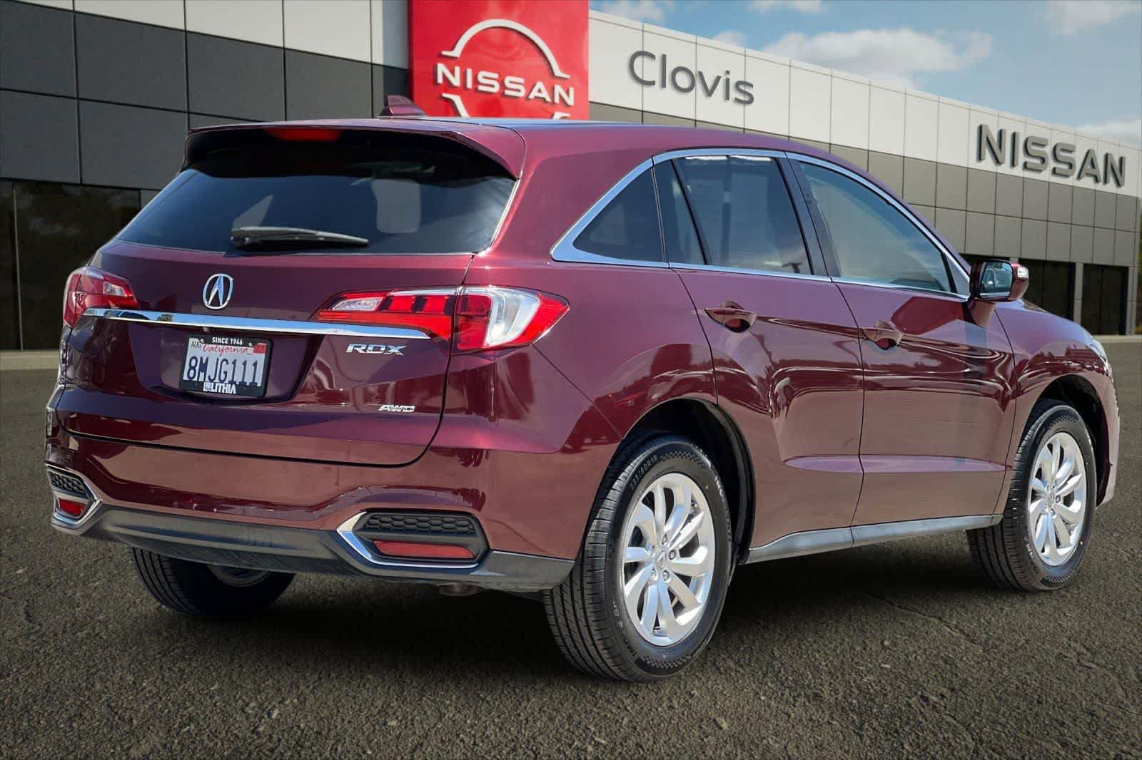 Used 2017 Acura RDX AWD image 3