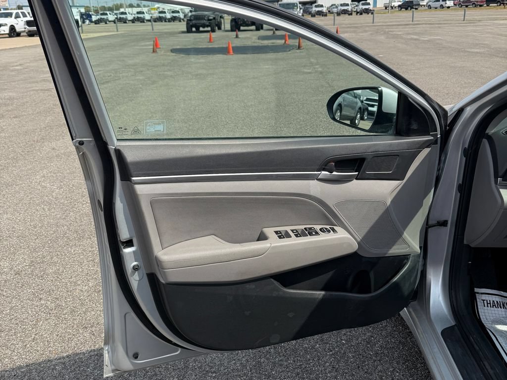 Used 2019 Hyundai Elantra SEL FWD image 53