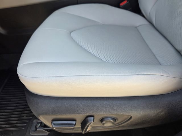 Used 2026 Toyota Grand Highlander XLE image 19