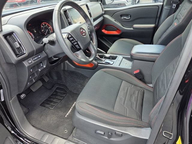 Used 2025 Nissan Frontier Pro-X w/ Pro Convenience Package RWD image 9