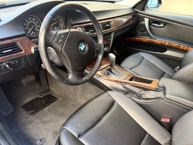Used 2008 BMW 328i Sedan RWD image 12