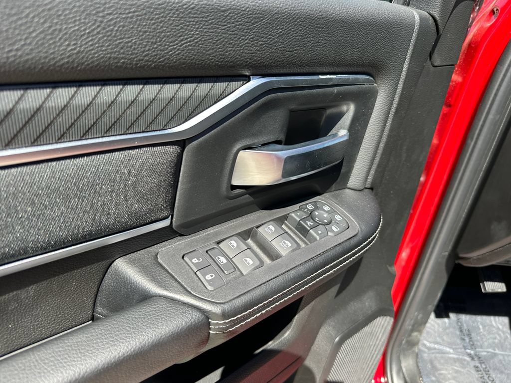 New 2026 RAM 2500 Big Horn AWD/4WD image 46
