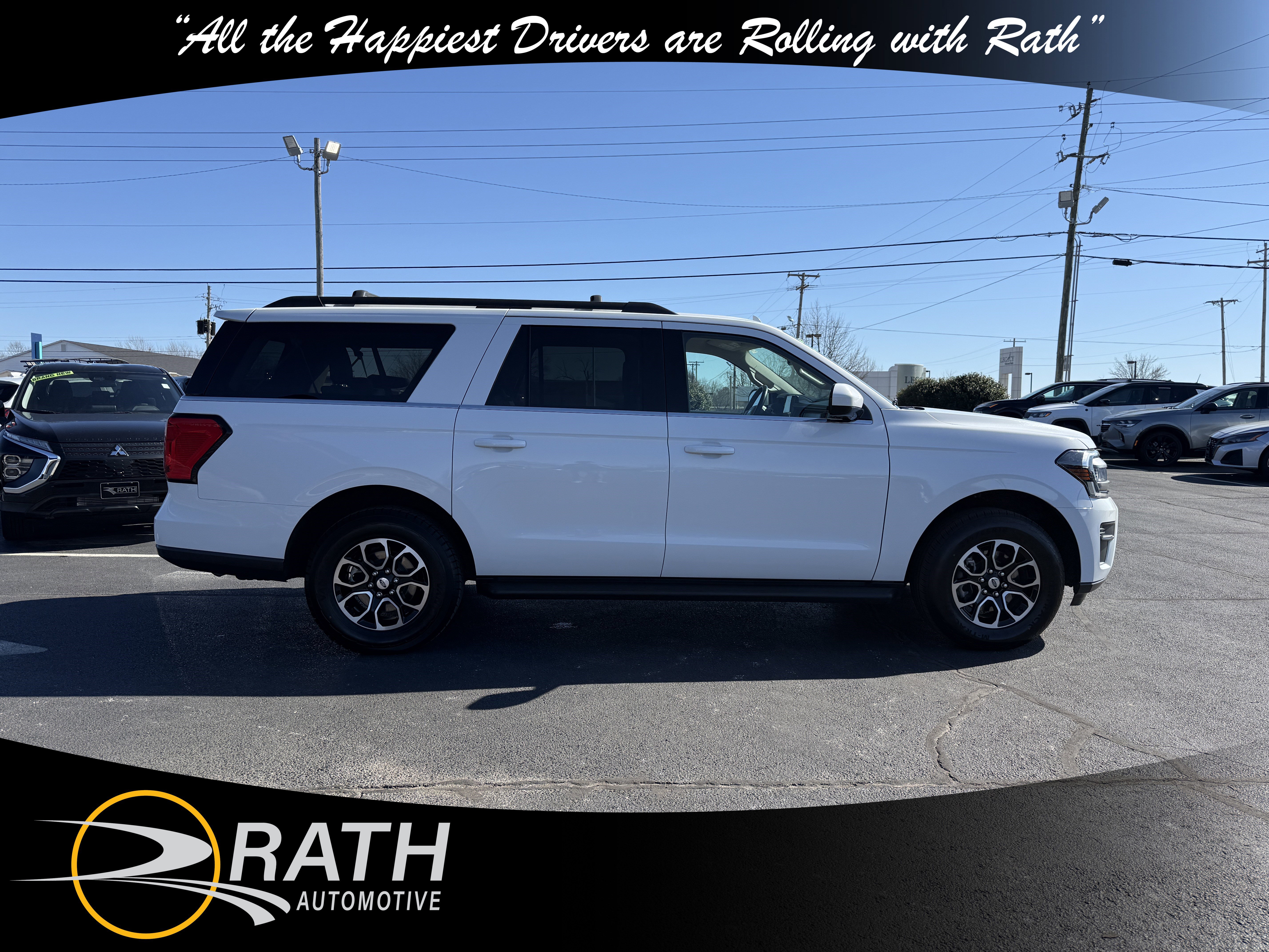 Used 2024 Ford Expedition Max XLT image 10