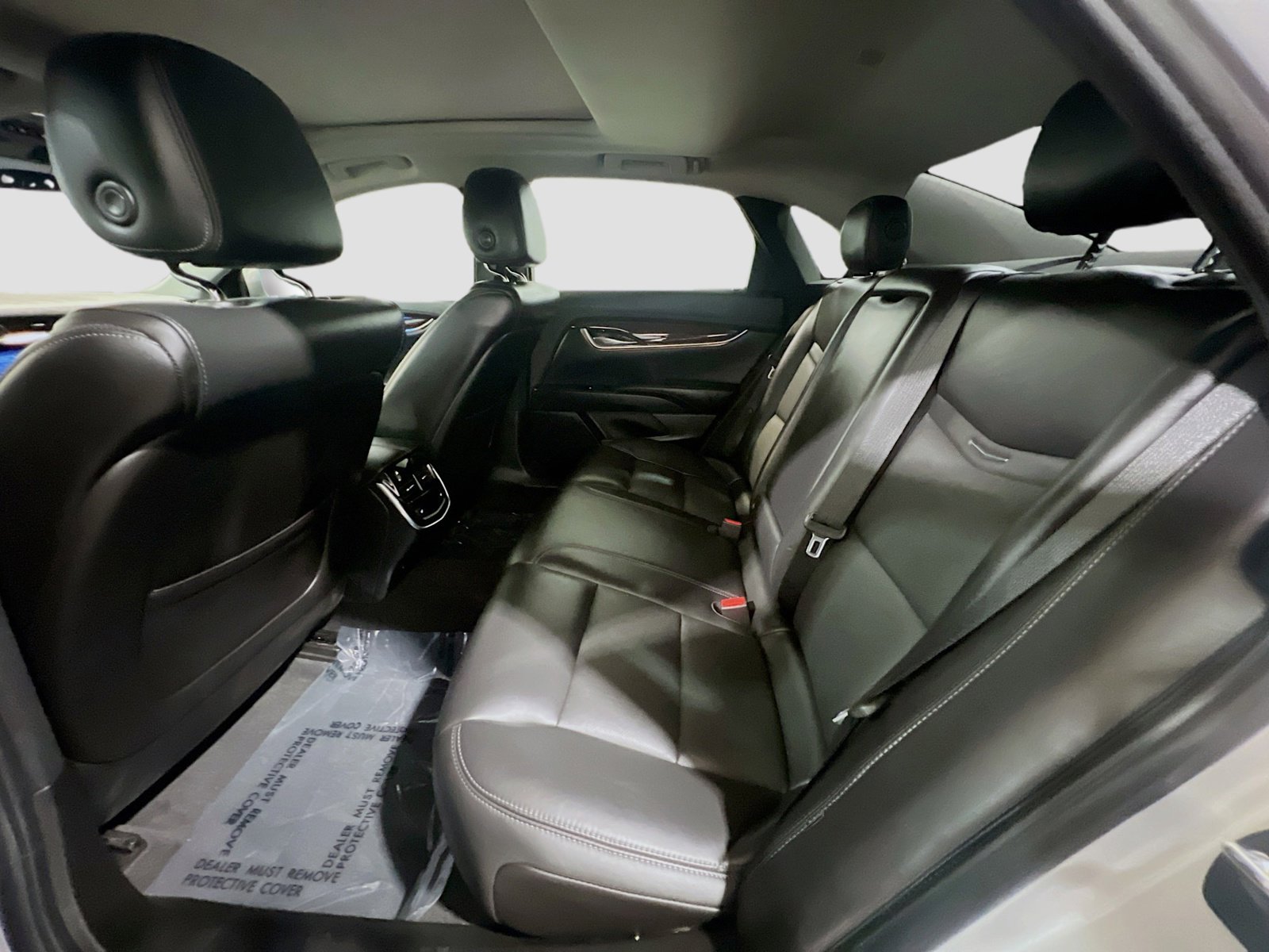Used 2016 Cadillac XTS Luxury w/ Driver Awareness Package FWD image 19