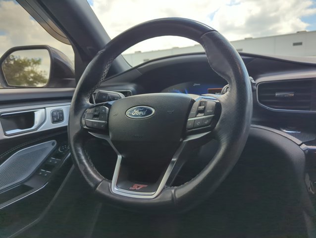 Certified 2022 Ford Explorer ST w/ Equipment Group 401A AWD/4WD image 28