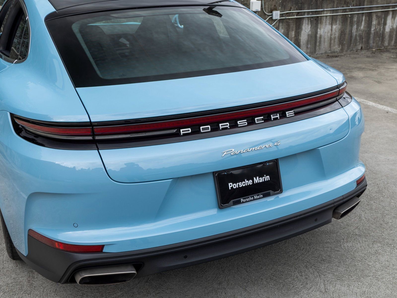 Certified 2025 Porsche Panamera 4 image 20