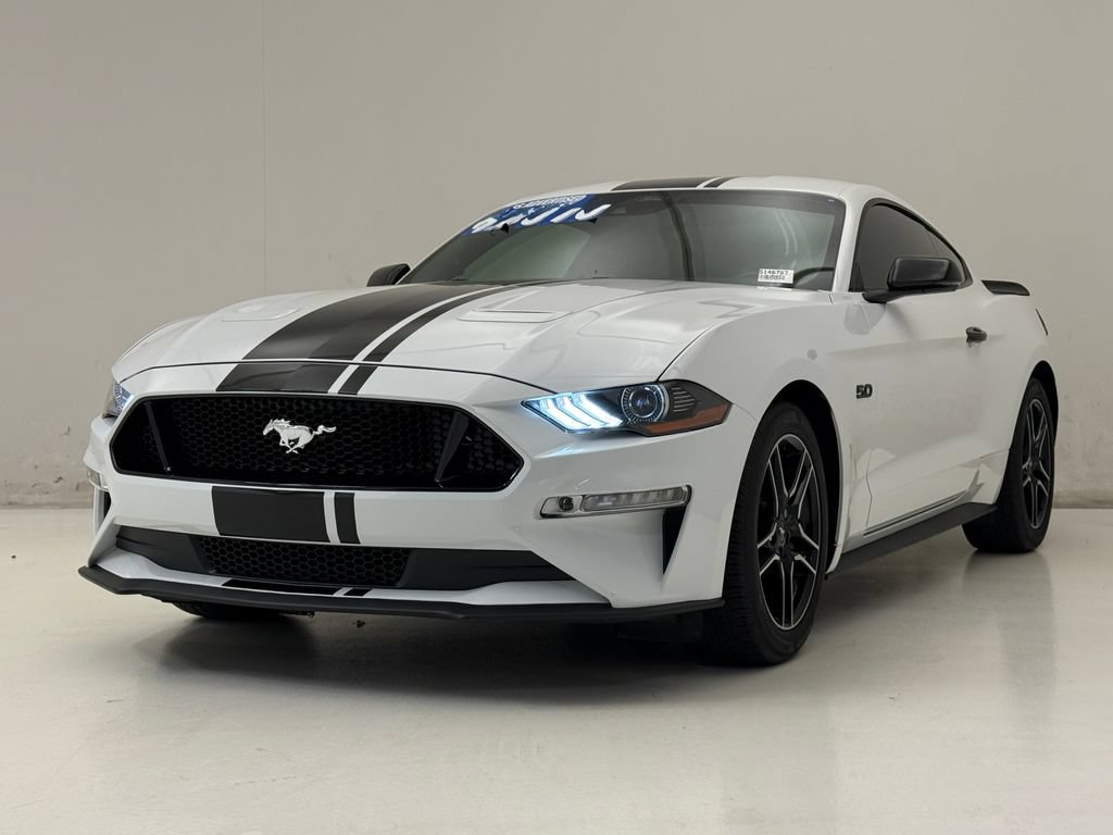 Used 2022 Ford Mustang GT Premium w/ Equipment Group 401A RWD image 2