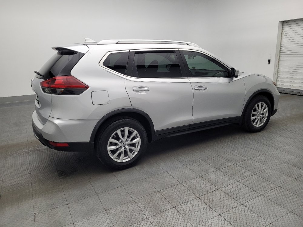 Used 2018 Nissan Rogue SV w/ Premium Package image 10