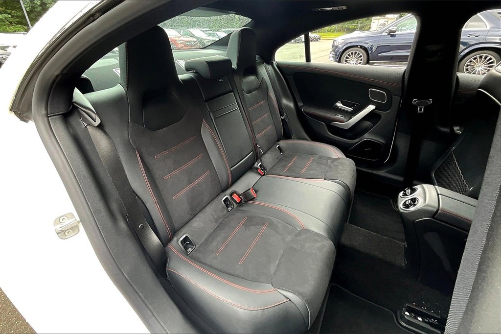 Certified 2024 Mercedes-Benz CLA 250 4MATIC image 28