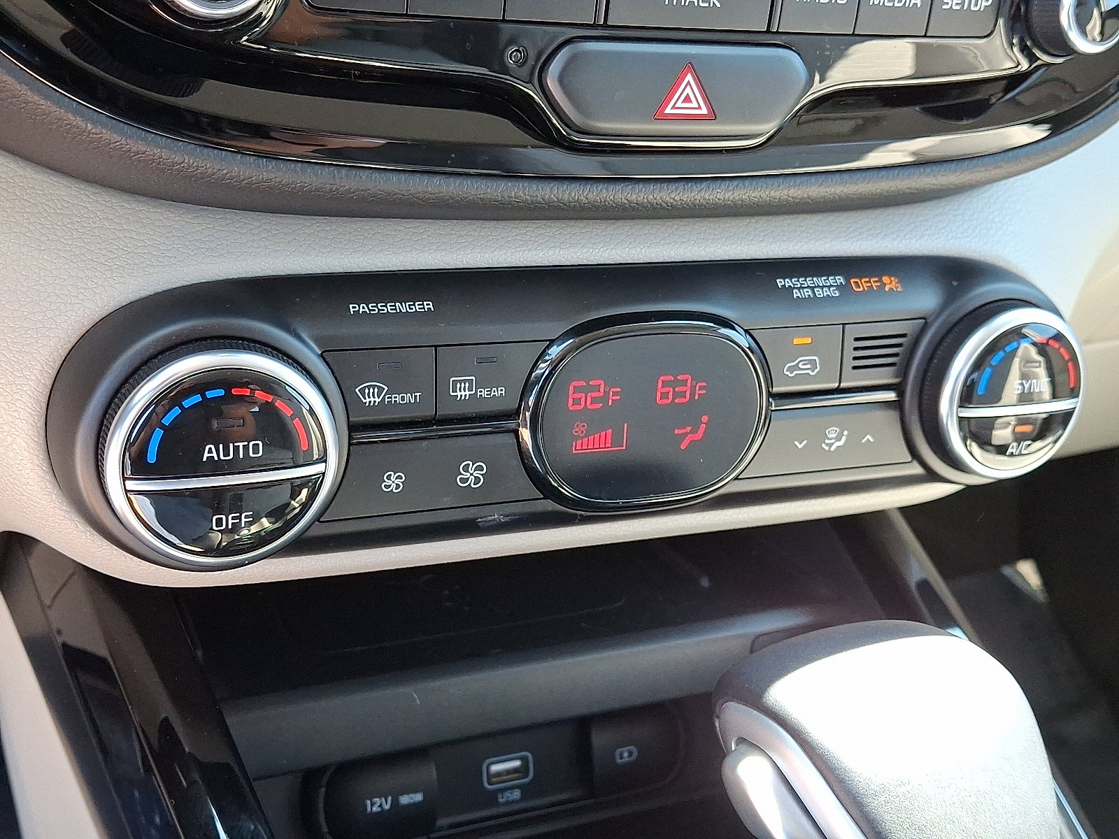 Used 2020 Kia Soul EX FWD image 15