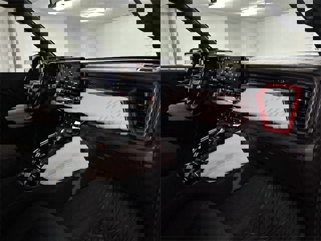 Certified 2024 GMC Canyon AT4X image 29