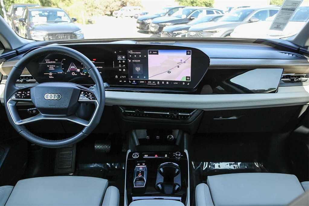Used 2025 Audi Q6 e-tron Premium Plus w/ Premium Plus image 13