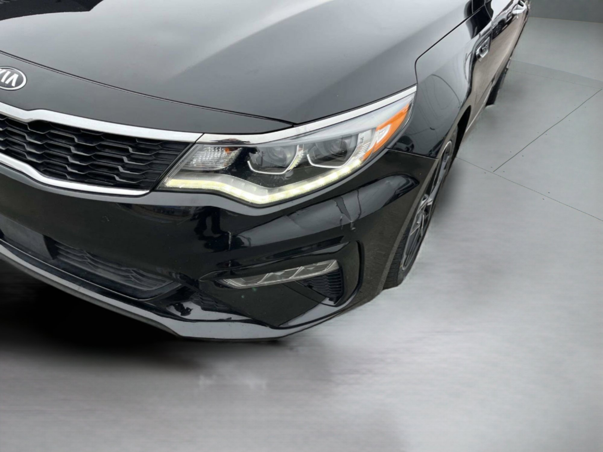 Used 2020 Kia Optima SX image 38
