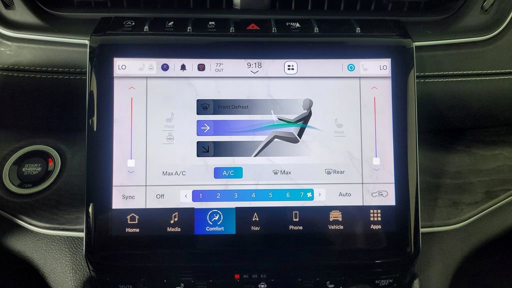 Used 2023 Jeep Grand Cherokee Limited w/ Black Appearance Package image 22