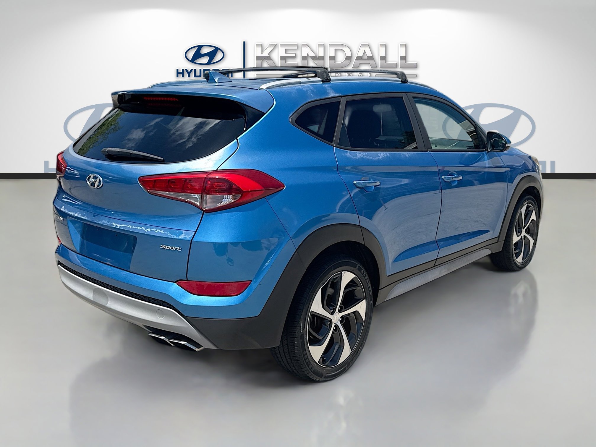 Used 2018 Hyundai Tucson Sport FWD image 6