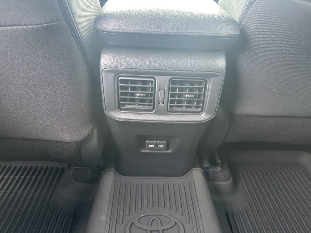 Used 2023 Toyota RAV4 XLE w/ Convenience Package image 13
