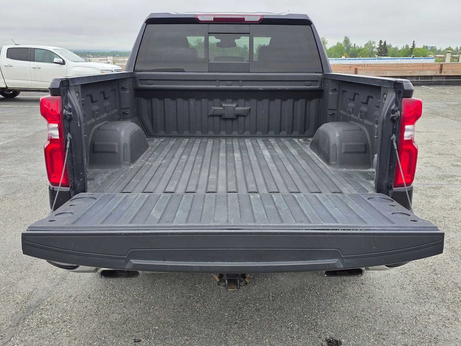 Used 2022 Chevrolet Silverado 1500 LTZ AWD/4WD image 13