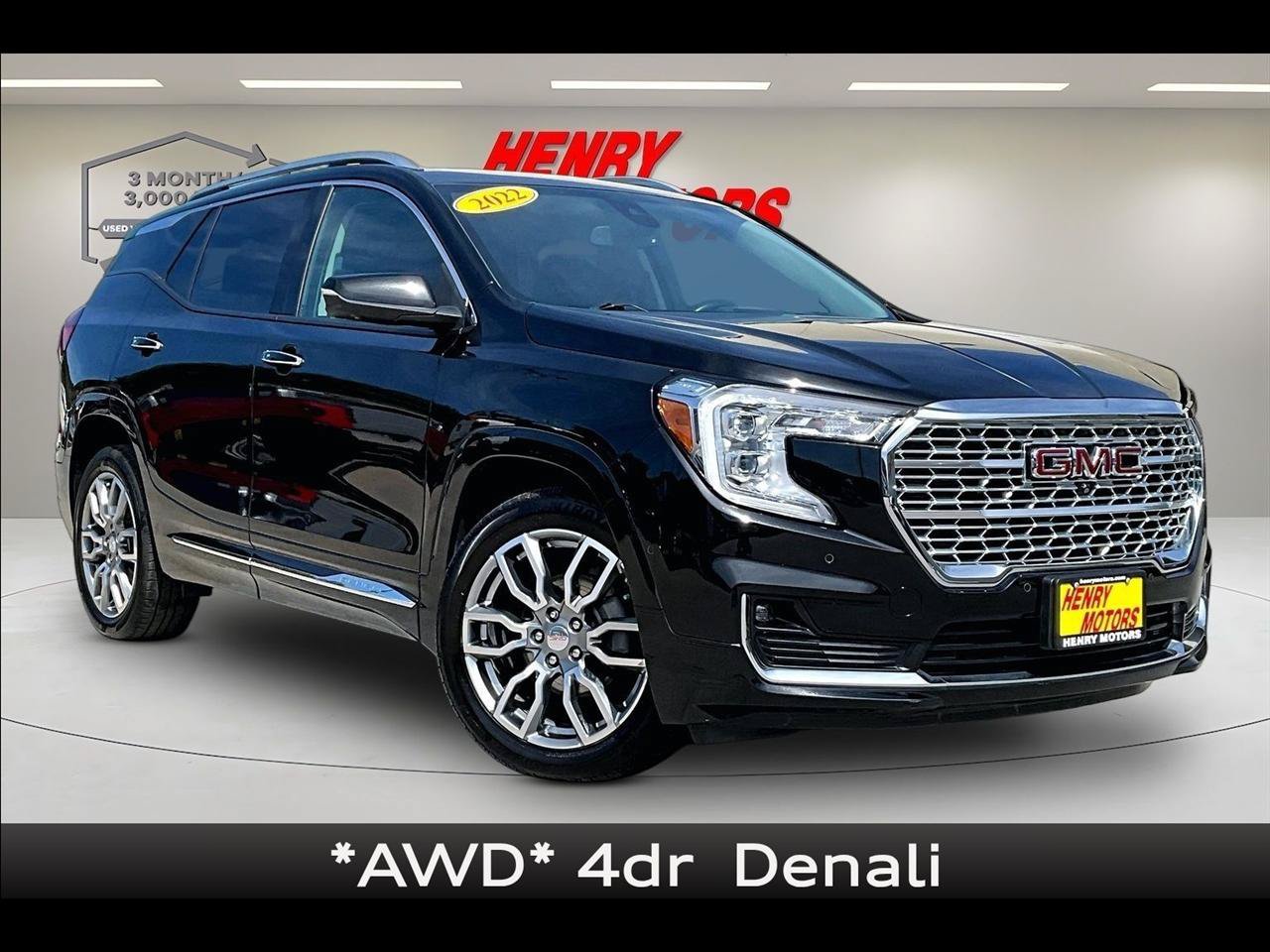 Used 2022 GMC Terrain Denali w/ Denali Premium Package