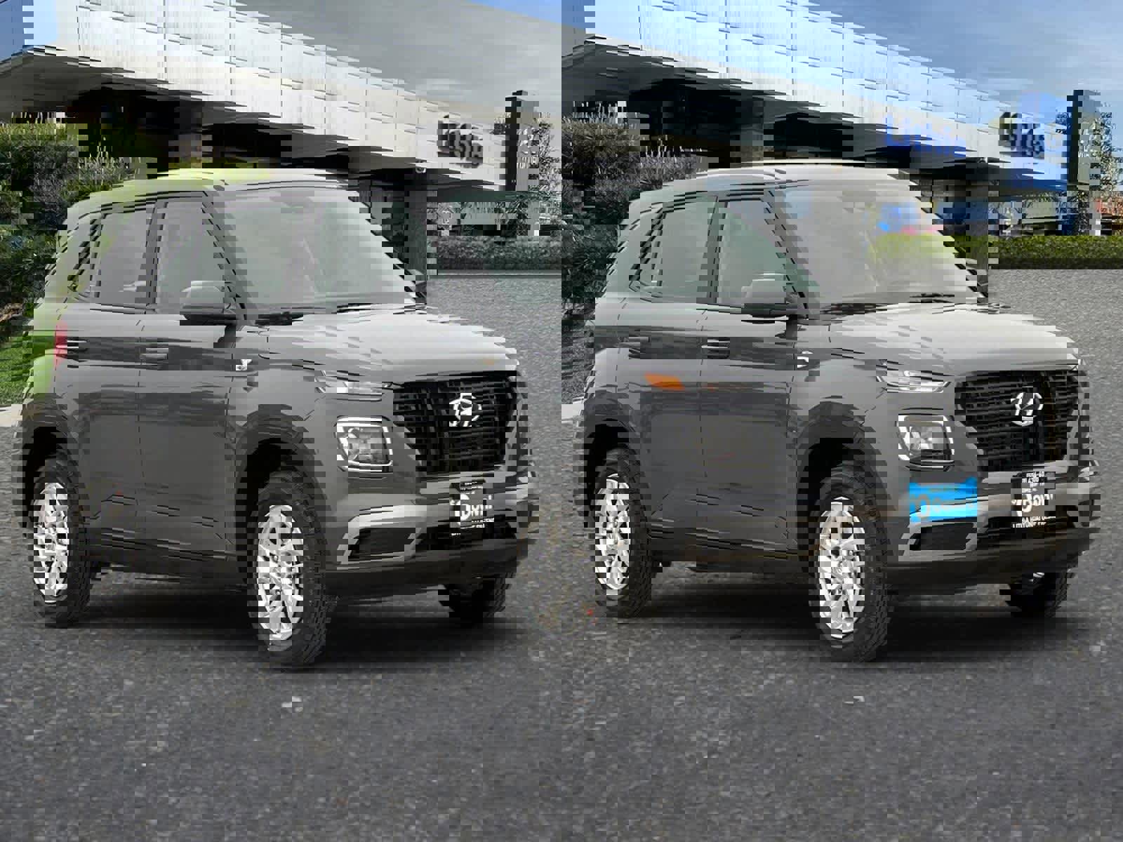 New 2026 Hyundai Venue SE image 9