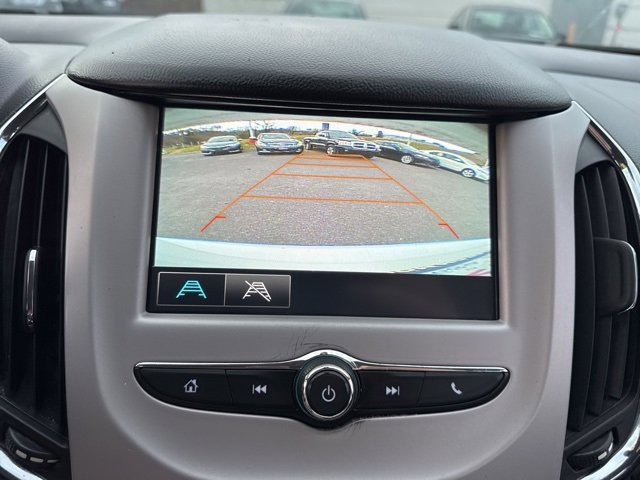 Used 2017 Chevrolet Cruze LS image 17