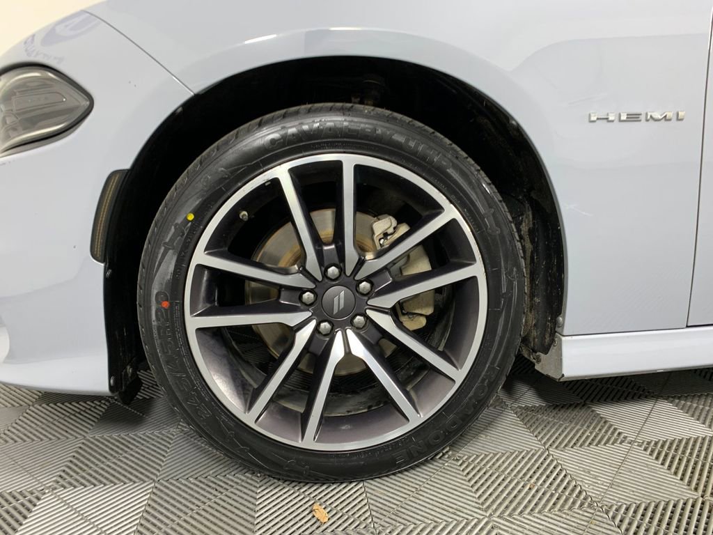 Used 2022 Dodge Charger R/T w/ Plus Group RWD image 12
