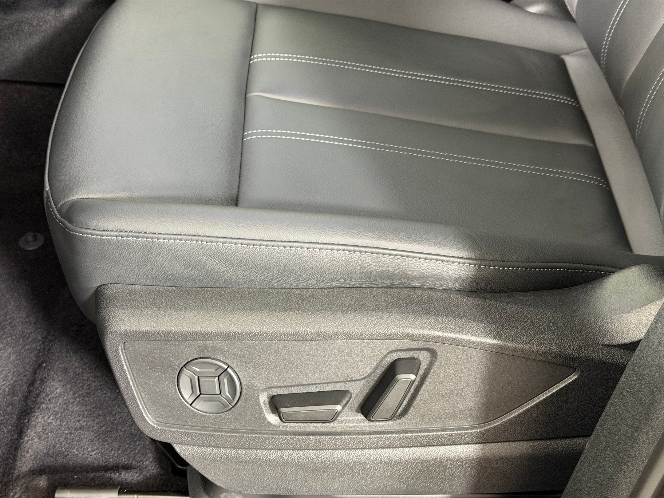 New 2026 Audi Q5 Premium AWD/4WD image 14
