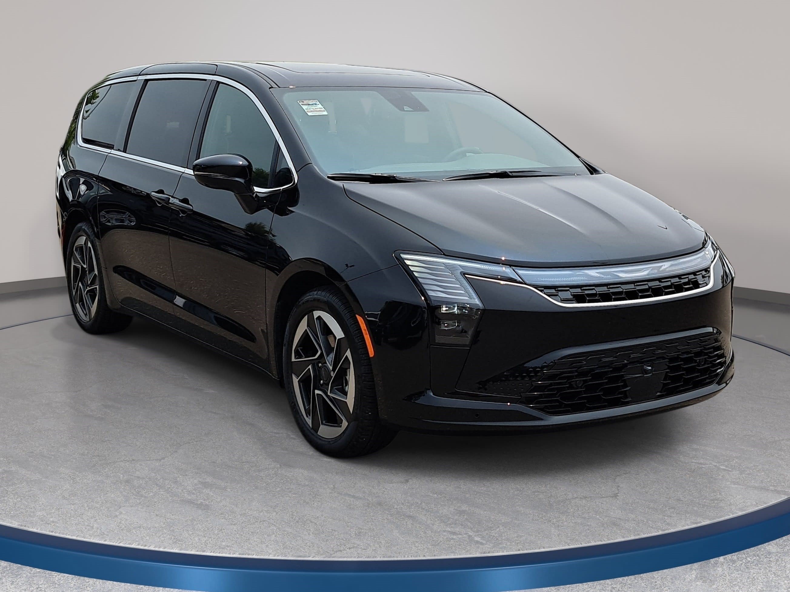 New 2027 Chrysler Pacifica Limited FWD image 3