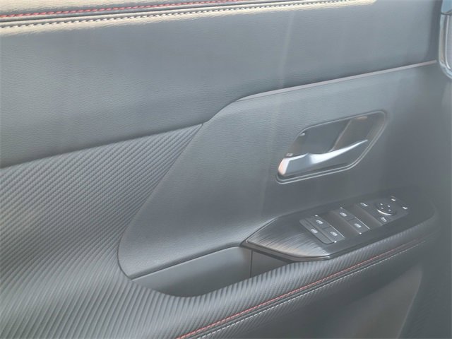 New 2026 Nissan Kicks SR w/ SR Premium Package image 32