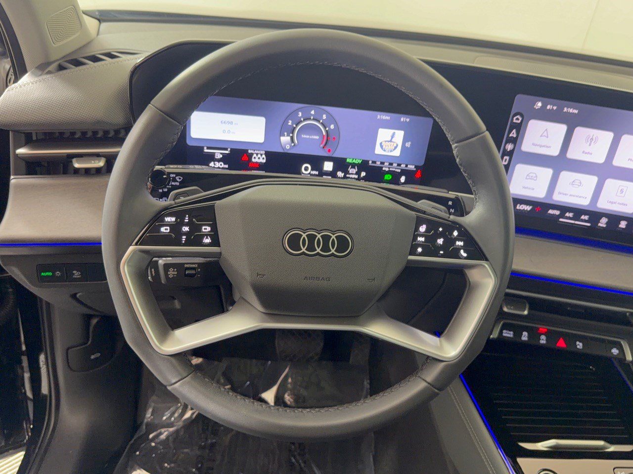 Certified 2026 Audi Q3 quattro 2.0T AWD/4WD image 10
