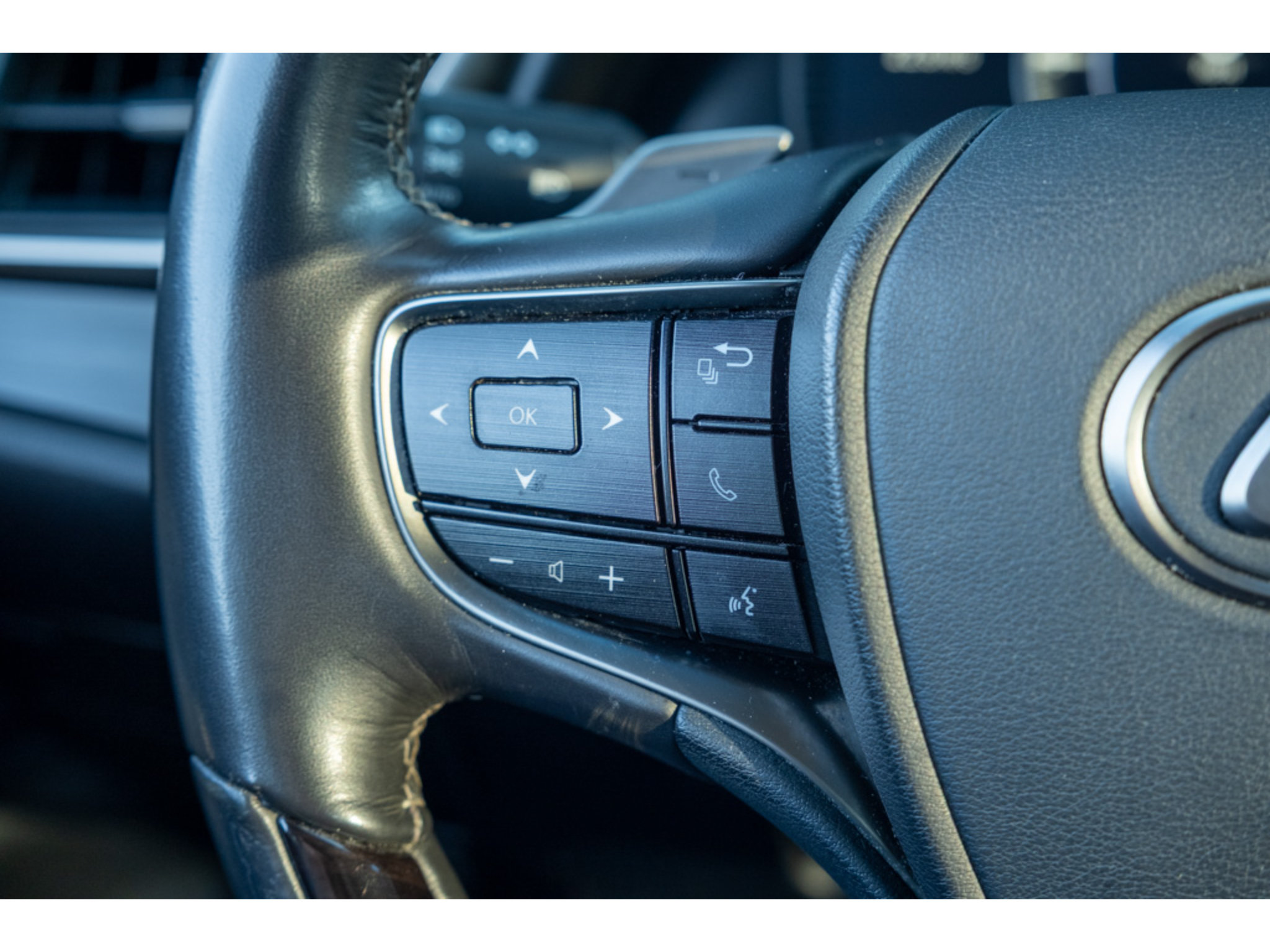 Used 2019 Lexus ES 350 w/ Premium Package FWD image 19