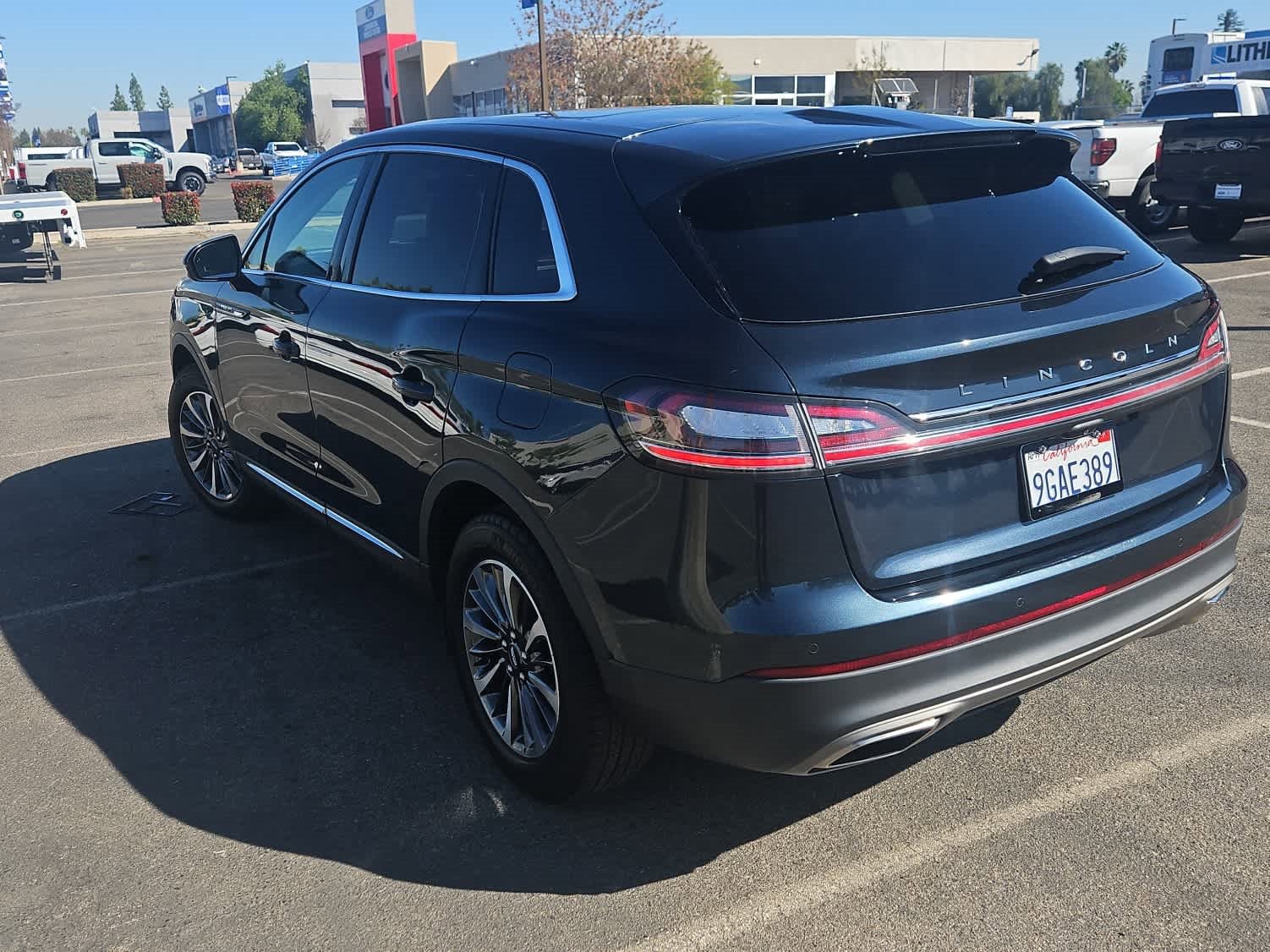 Used 2023 Lincoln Nautilus Reserve w/ Luxury Package image 6