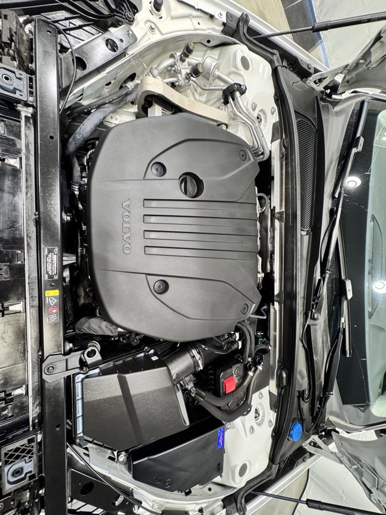 Used 2024 Volvo S60 B5 Core image 31