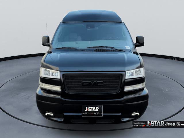 Used 2024 GMC Savana 2500 Extended w/ Driver Convenience Package RWD image 2