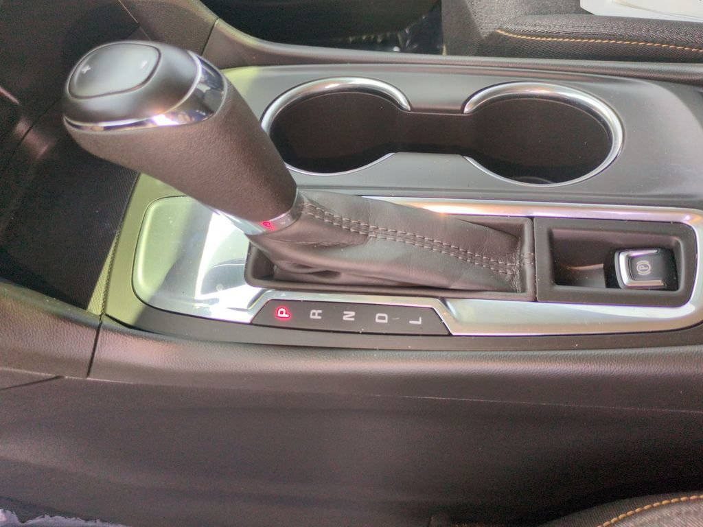 Used 2021 Chevrolet Equinox LT FWD image 23