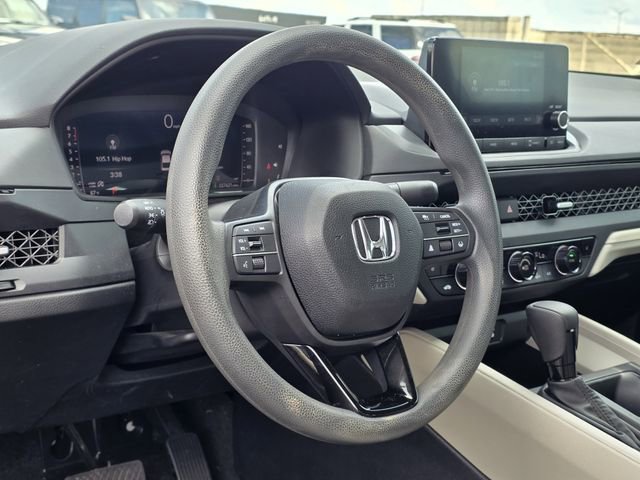Used 2023 Honda Accord EX image 22