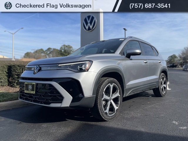 Used 2025 Volkswagen Taos SEL image 1