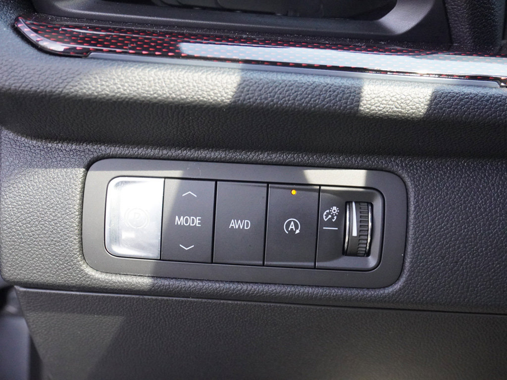 Used 2026 Chevrolet Traverse RS AWD/4WD image 49