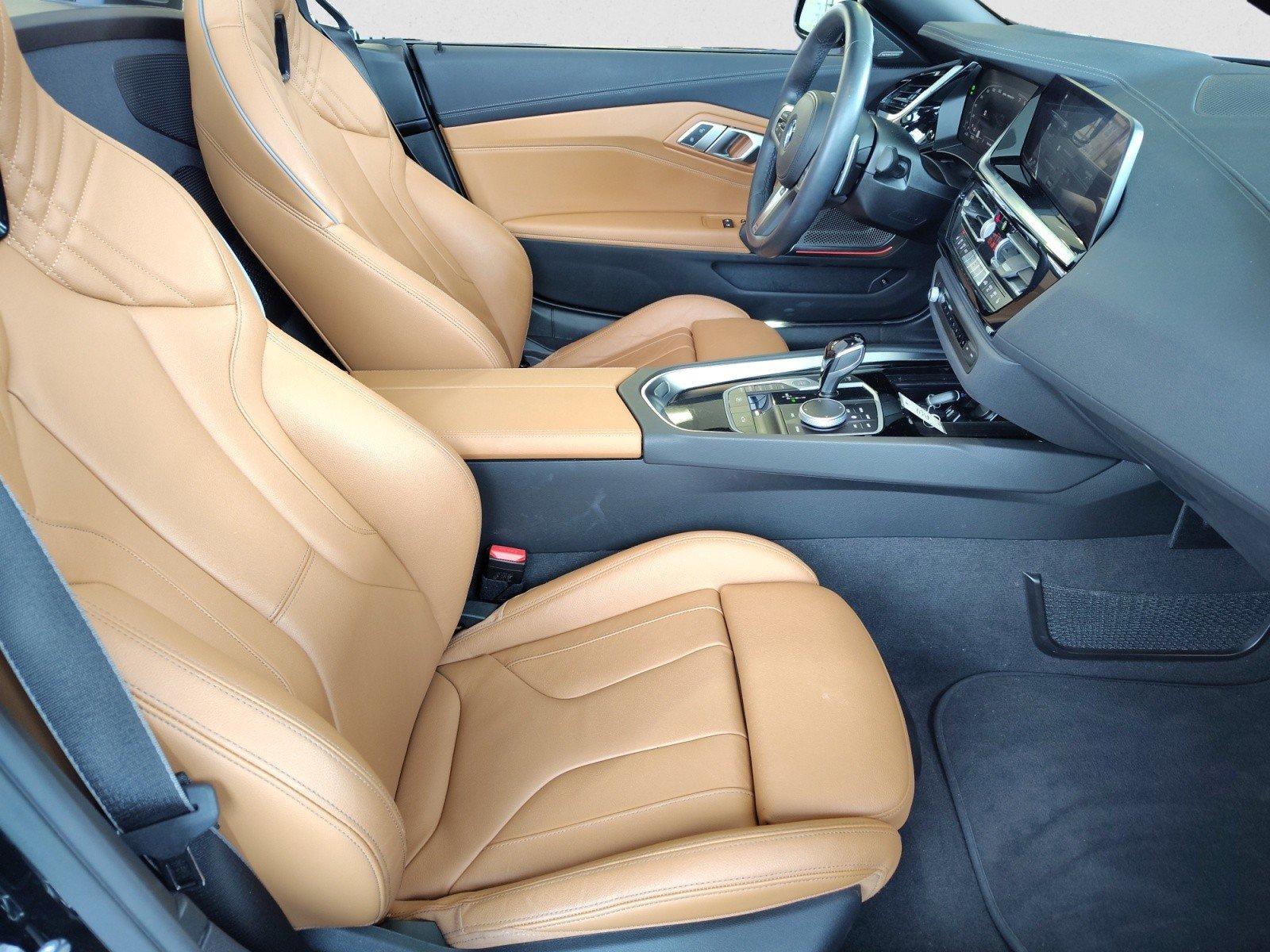 Used 2022 BMW Z4 M40i w/ Premium Package image 20