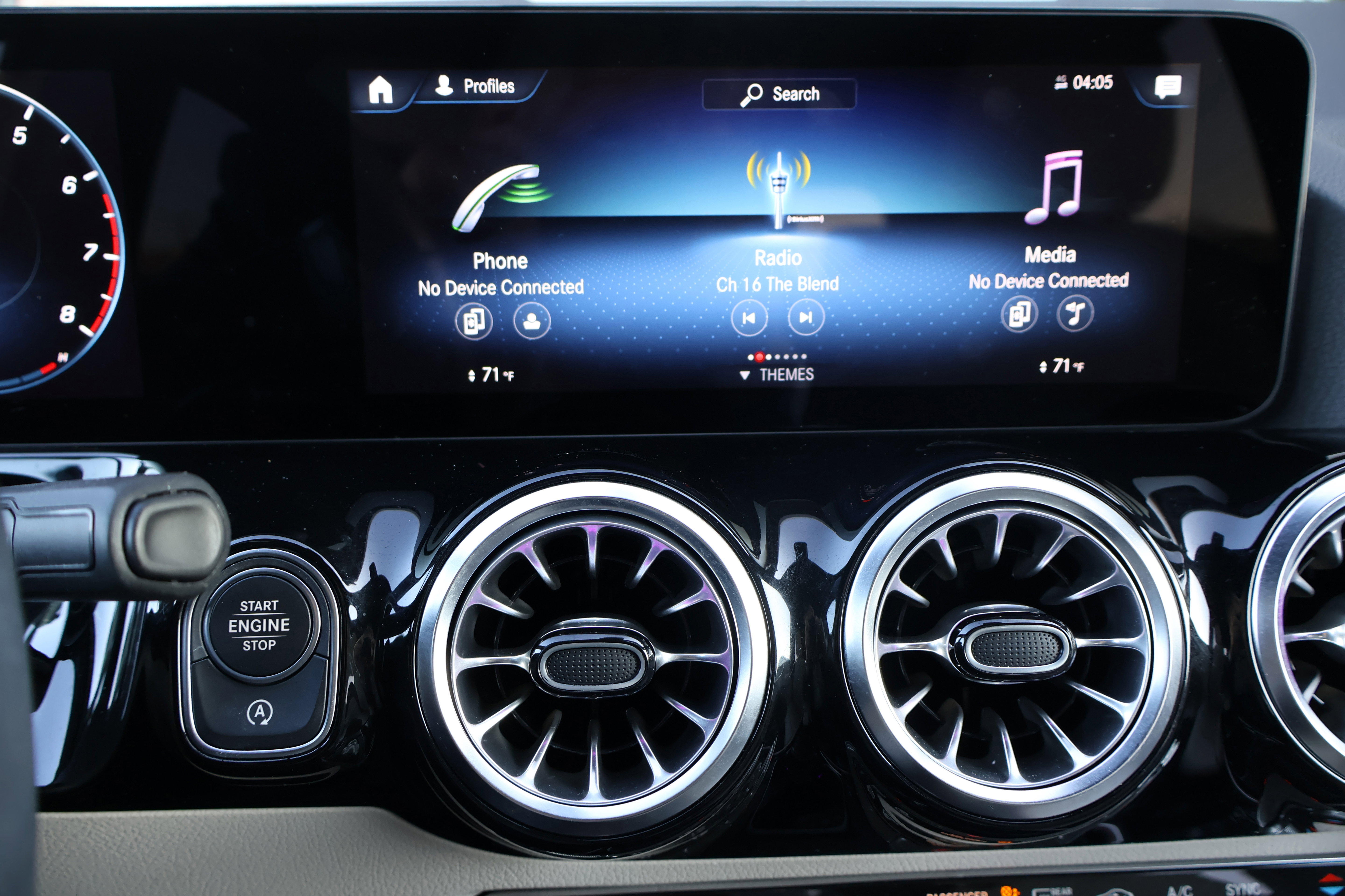 Certified 2023 Mercedes-Benz GLA 250 w/ Premium Package image 38