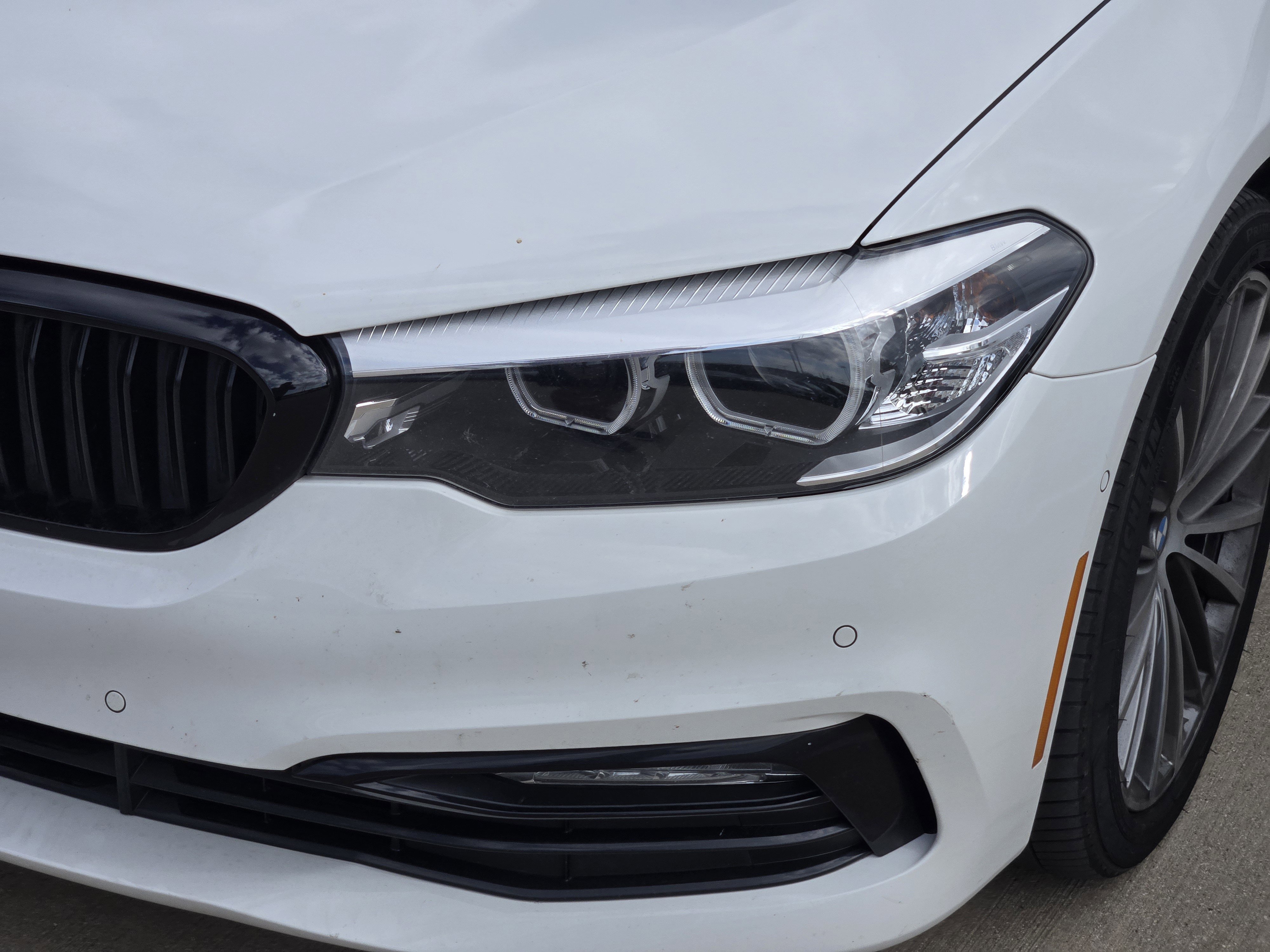 Used 2018 BMW 540i RWD image 9
