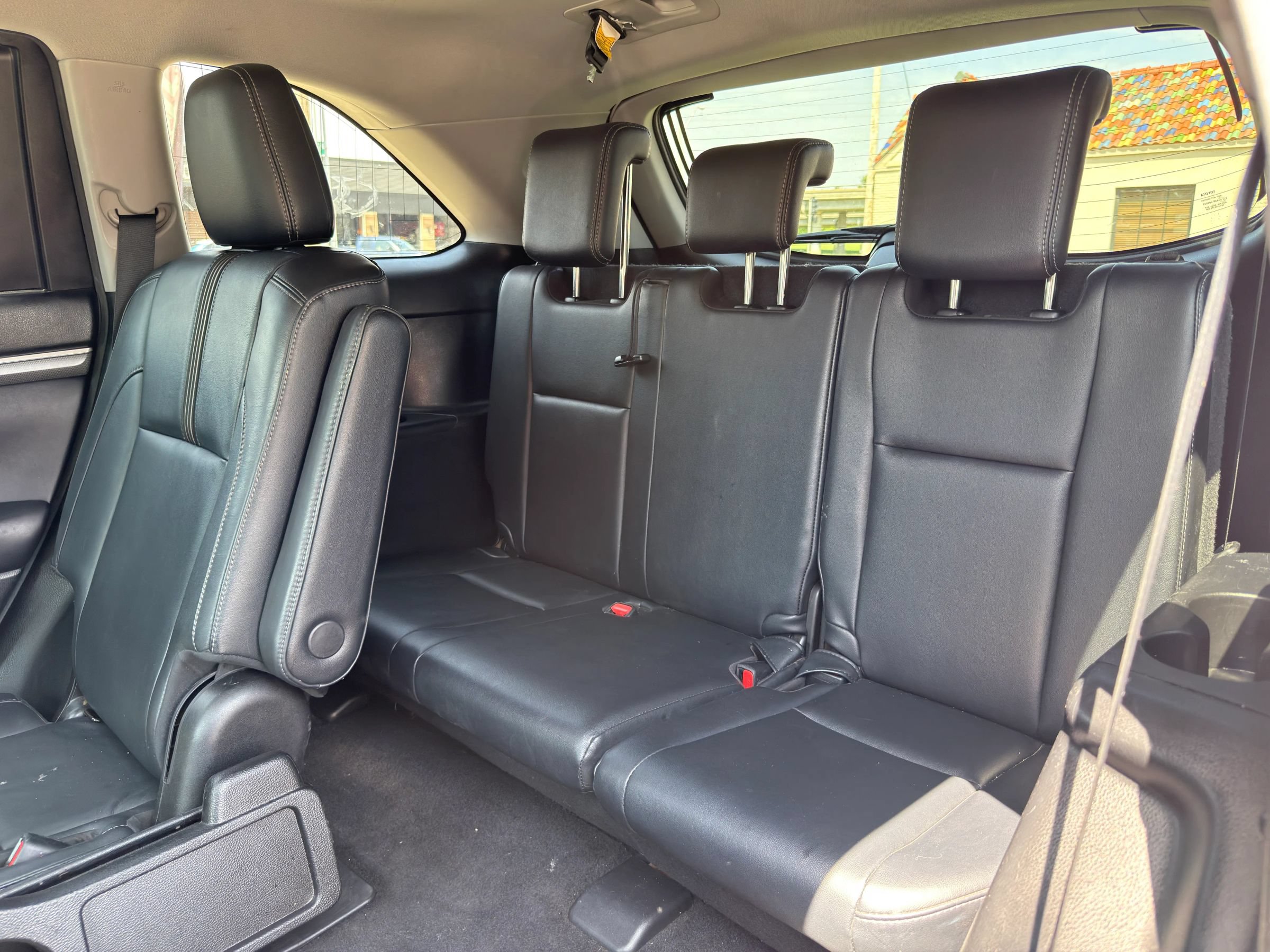Used 2017 Toyota Highlander XLE FWD image 25