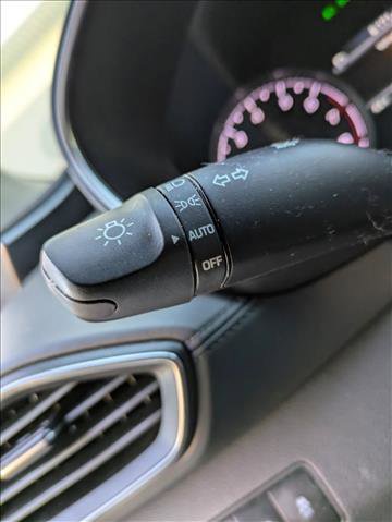 Used 2023 Hyundai Santa Fe SEL image 11