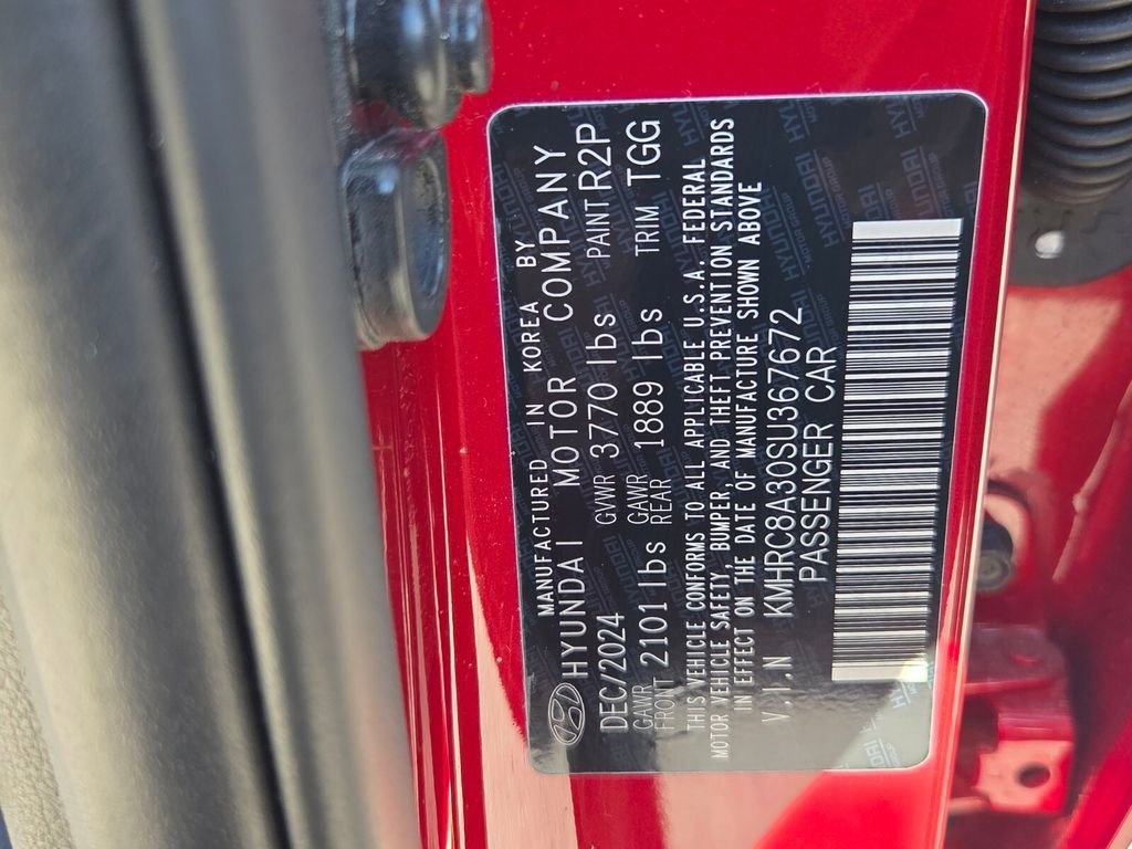 Used 2025 Hyundai Venue SEL image 6