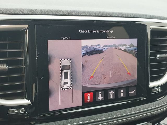 New 2027 Chrysler Pacifica Limited w/ Family Tech Group AWD/4WD image 27