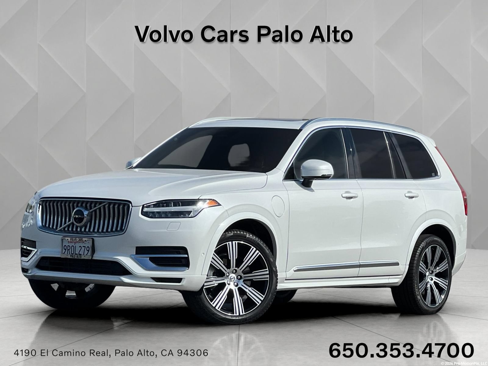 Certified 2025 Volvo XC90 T8 Ultra w/ Protection Package Premier